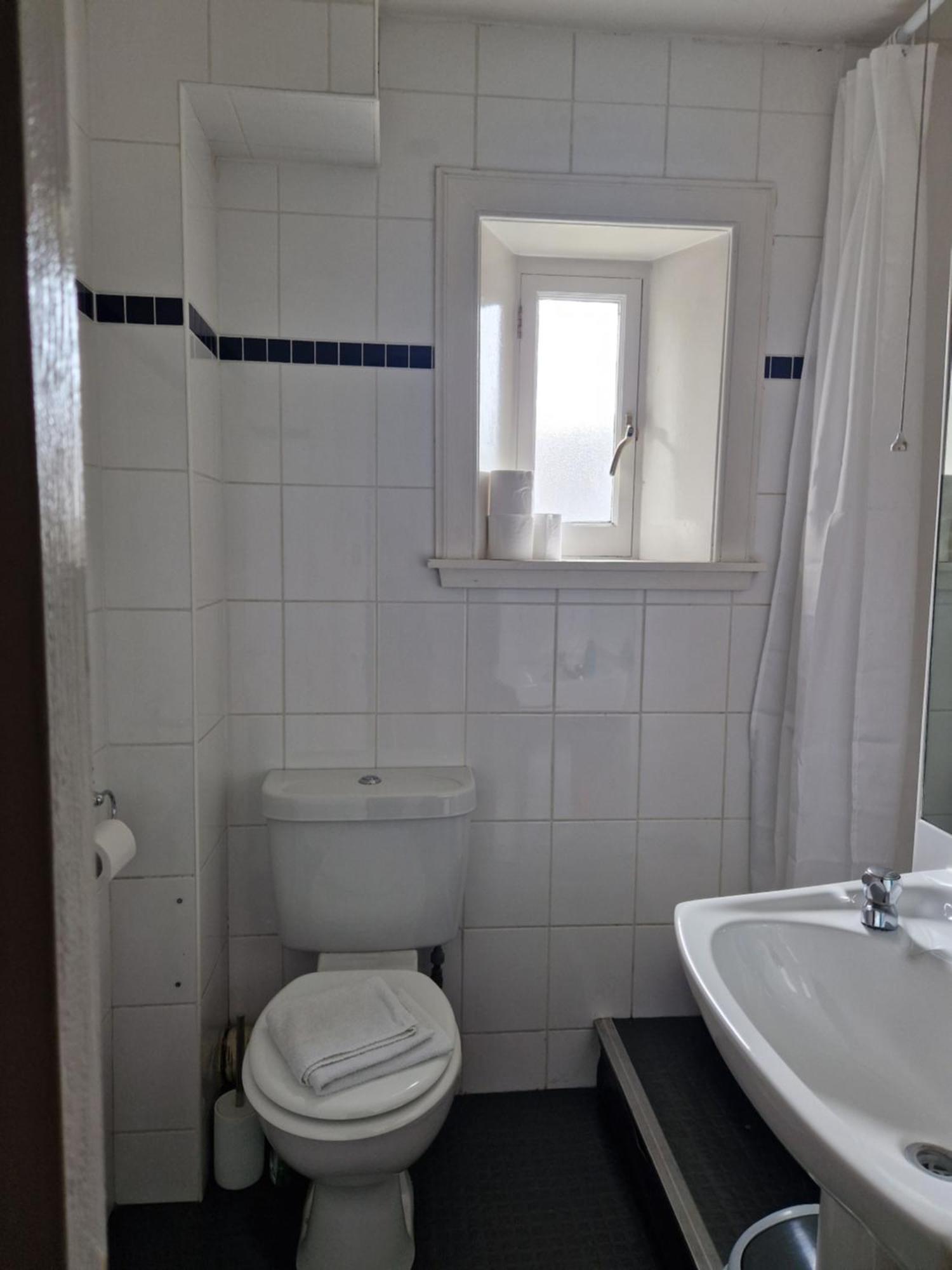 Rose Street 4 Bedroom